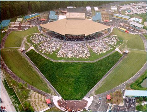 United veterans amphitheater - Veterans United Home loans amphitheater opened in 1996 and is owned by The Virginia Beach Development Authority, which leases the property and allows the entertainment company Live Nation to use ...